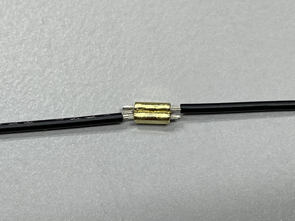 a completed auto-splice crimp